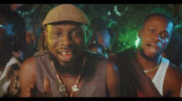 4kings Yentie Obiaa ft. Kwame Yogot (+ Official Music Video)